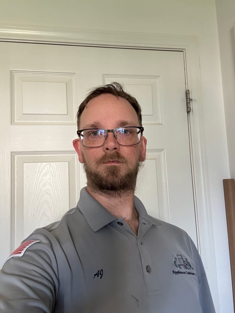 AJ, Senior Technician